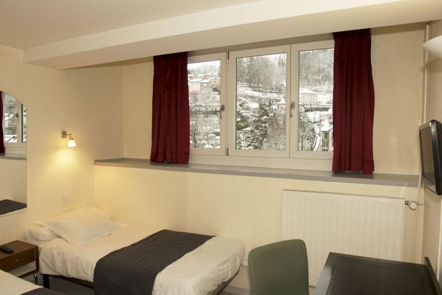 Acacias Apparts Hotel Plombières-les-Bains Szoba fotó