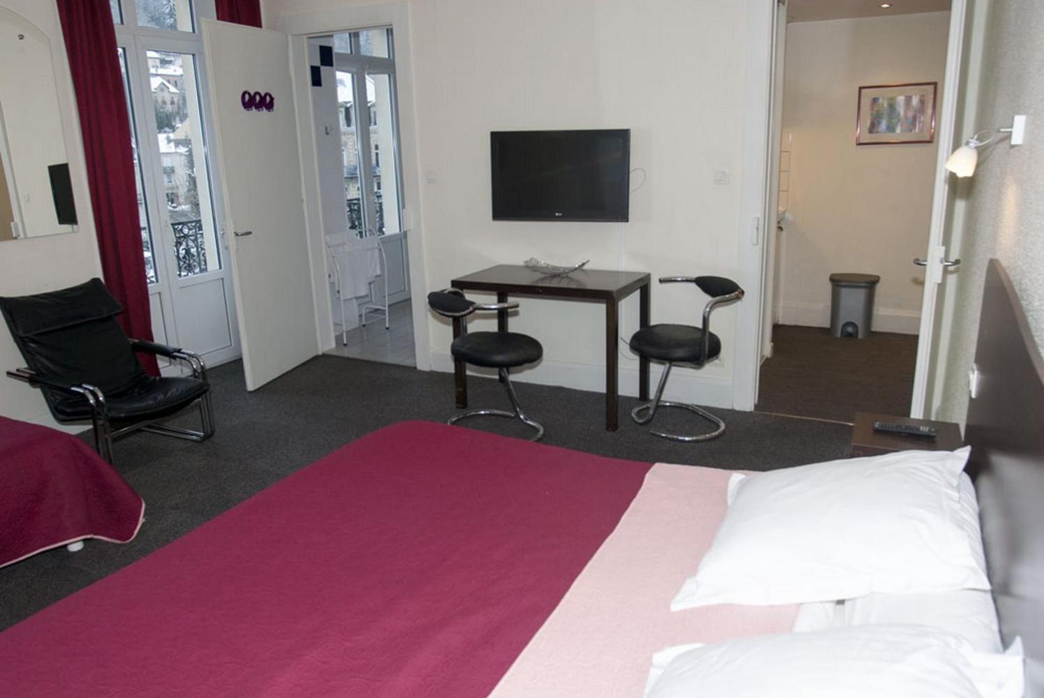 Acacias Apparts Hotel Plombières-les-Bains Szoba fotó
